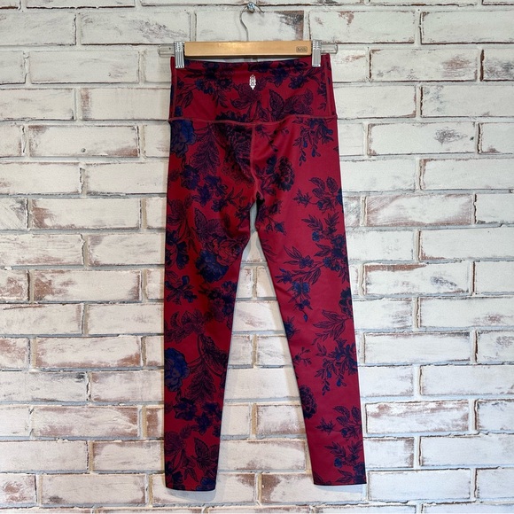 Free people movement lose control floral leggings size XS - Picture 4 of 5